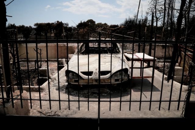 Εκατό χιλιάδες ευρώ στα θύματα των πυρκαγιών