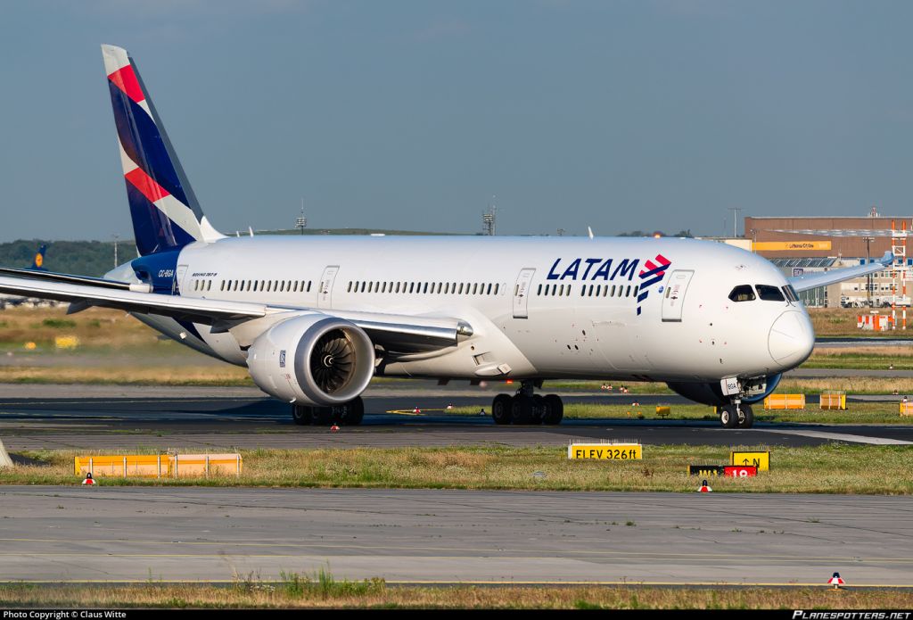 Απειλή για βόμβα σε αεροσκάφος στο Περού