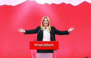 Η «εθνική αφύπνιση» στην πρώτη γραμμή