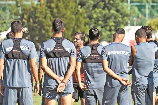 Επιστρέφει σε θέση μάχης