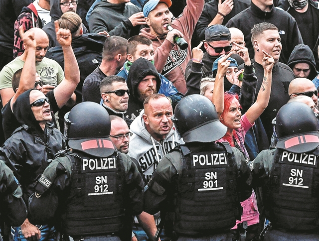 «Ο βούρκος της Σαξονίας»