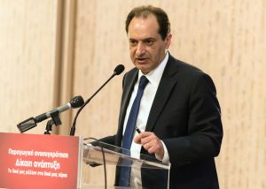 Δημοπρατούνται έργα στο λιμάνι του Κιάτου