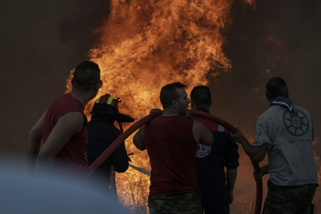 Ετσι έγινε το έγκλημα στο Μάτι – Το απίστευτο αλαλούμ, το λάθος της Πυροσβεστικής, το Συντονιστικό – παρωδία