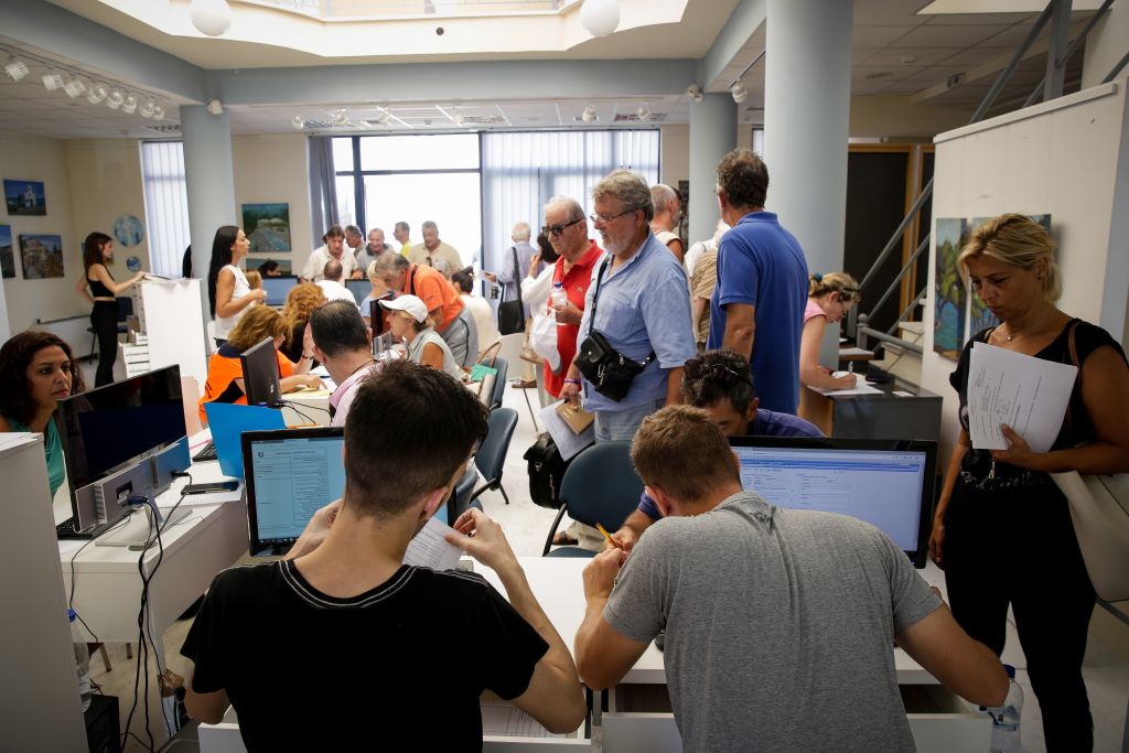 Συνεχίζεται η υποβολή αιτήσεων για το εφάπαξ επίδομα στους πυρόπληκτους