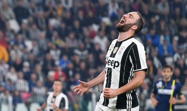 Ο Ρονάλντο ήρθε, ο Ιγκουαΐν αποχαιρέτησε