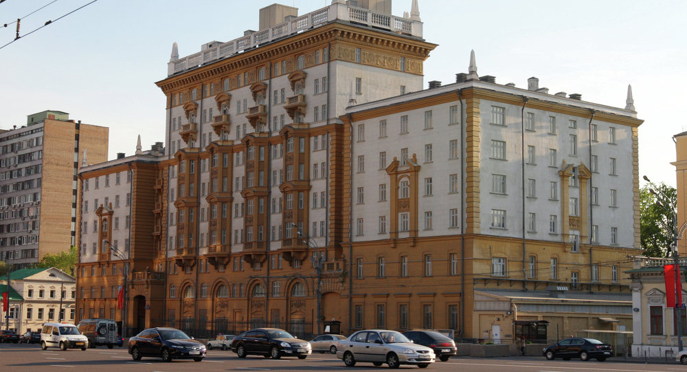 Αγνοια για την κατάσκοπο στην αμερικανική πρεσβεία στη Μόσχα