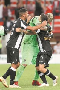 Και τώρα στον δρόμο του οι Αετοί της Μπενφίκα