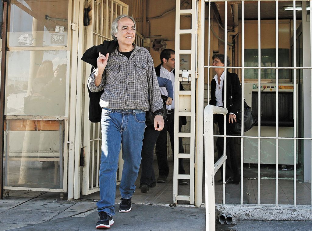 Σάλος για το «ρουσφέτι» σε Κουφοντίνα