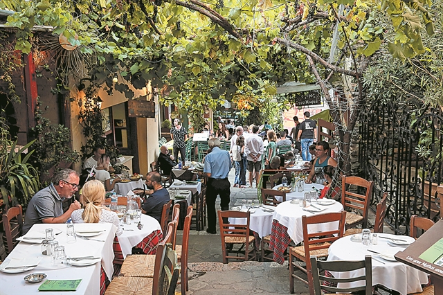 Επιτέλους, ήρθε το… δολάριο!