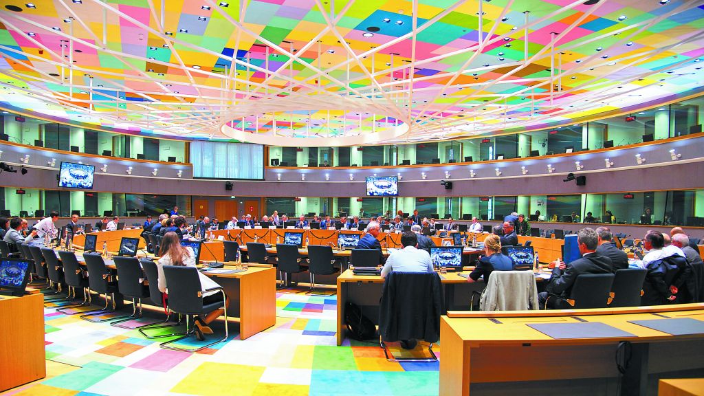 Σαν να μην πέρασε μια μέρα