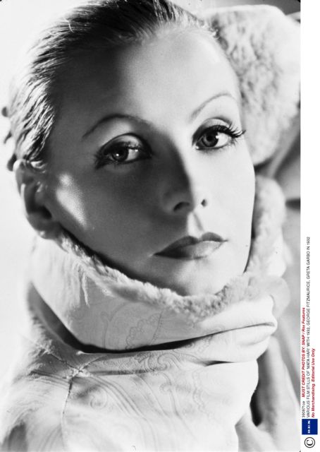 Η Γκρέτα Γκάρμπο και το τουρμπάνι της Μάτα Χάρι