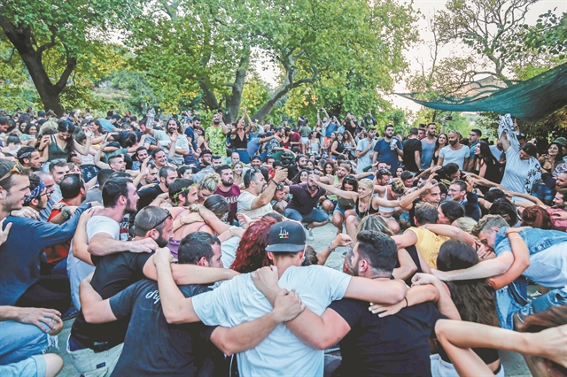 Καλοκαίρι δίχως χορούς κυκλωτικούς