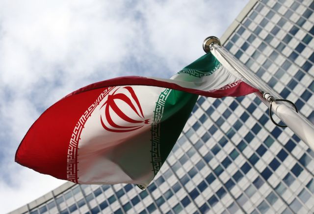 Η Τεχεράνη καταγγέλλει τις ΗΠΑ για «στραγγαλισμό» της οικονομίας