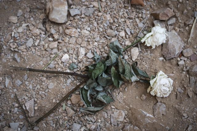 Καρέ-καρέ η επίθεση της συμμορίας του Φιλοπάππου σε τουρίστριες