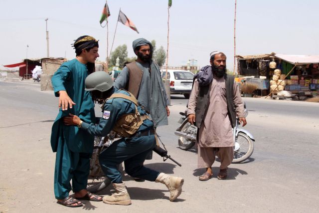 Συνεχίζονται οι μάχες στη Γκάζνι