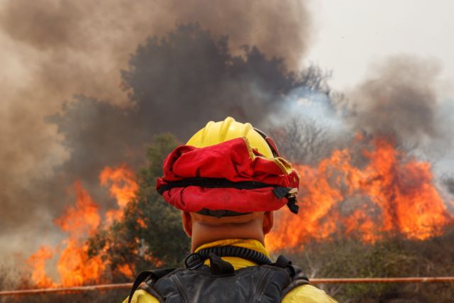 Νέες πύρινες απειλές – Μαίνονται ήδη πάνω από 100 πυρκαγιές