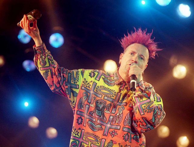 Ο Τζόνι Ρότεν των «Sex Pistols» δανείζει τη φωνή του στα «Χελωνιντζάκια»