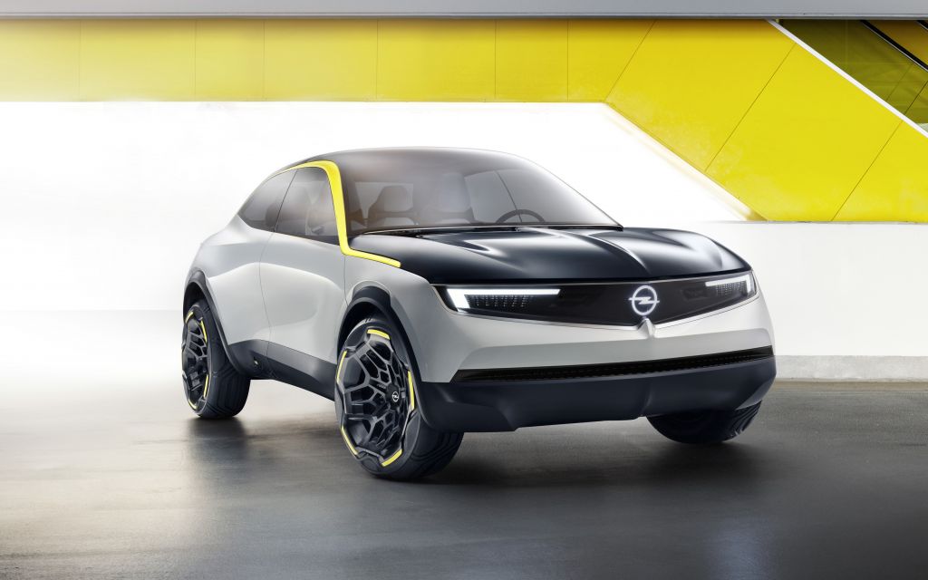 Opel GT X Experimental: Παράθυρο στο μέλλον, με SUV που μπαίνει στην πρίζα