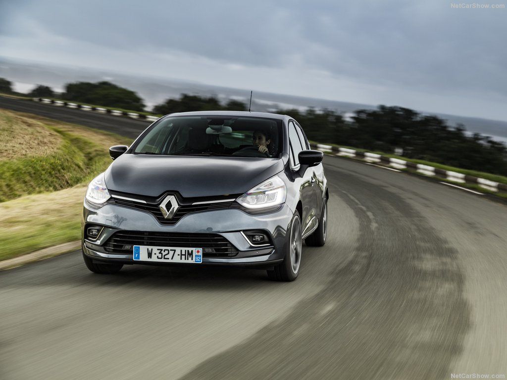 Renault Clio 0.9 TCe: Χαρισματικός αστός με οικονομικό κινητήρα