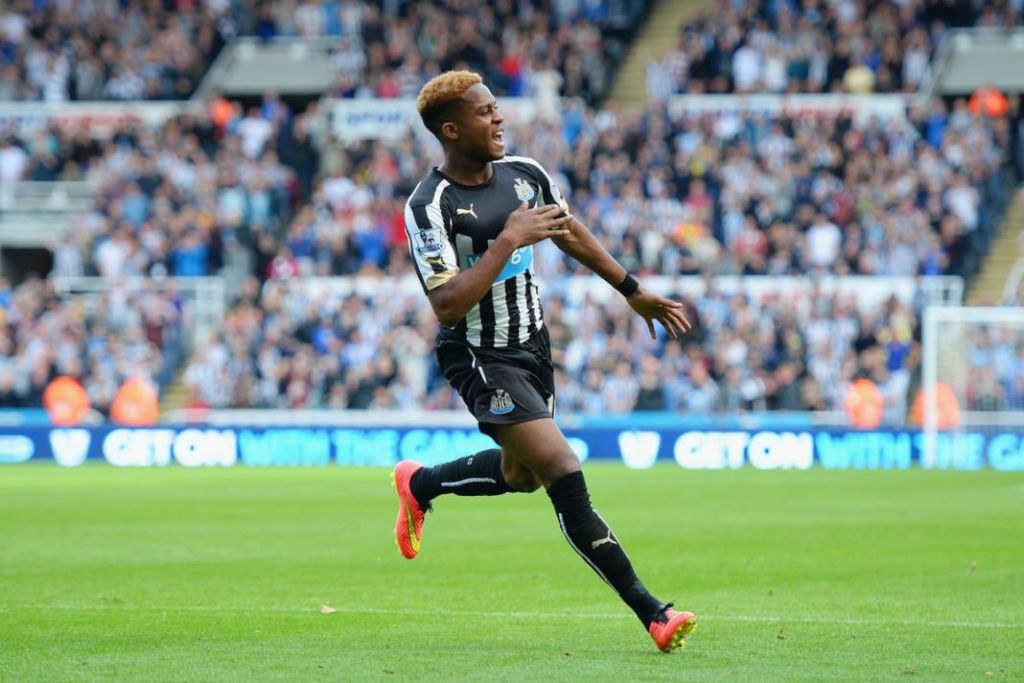 Ενδιαφέρον της ΑΕΚ για Άαρονς