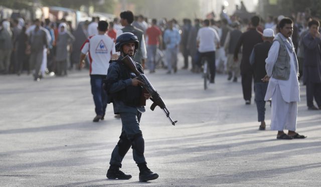 Αφγανιστάν: Τρεις νεκροί σε επίθεση αυτοκτονίας