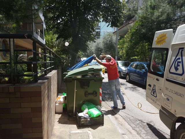 Εντείνει τις απεντομώσεις ο Δήμος Αθηναίων