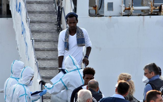 Λύση για τους μετανάστες του Diciotti