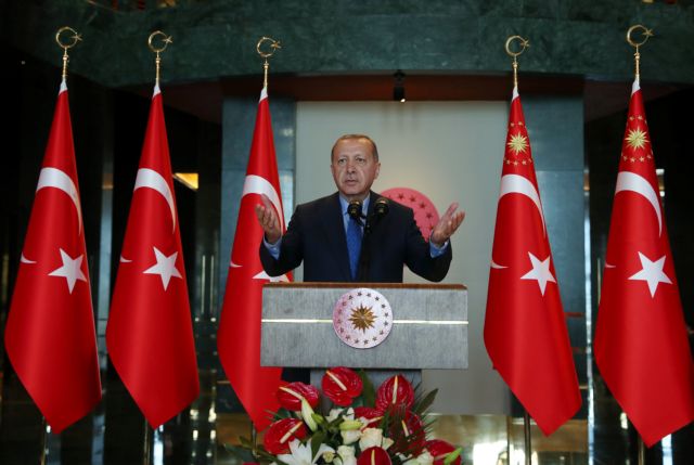 Η Τουρκία παραπαίει στην άβυσσο του Ερντογάν