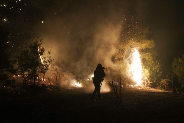 Φωτιά στην Εύβοια : Δεν υπάρχουν ενεργά μέτωπα φωτιάς