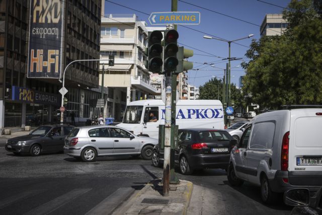 Αποκαθίσταται η ηλεκτροδότηση στην Αττική