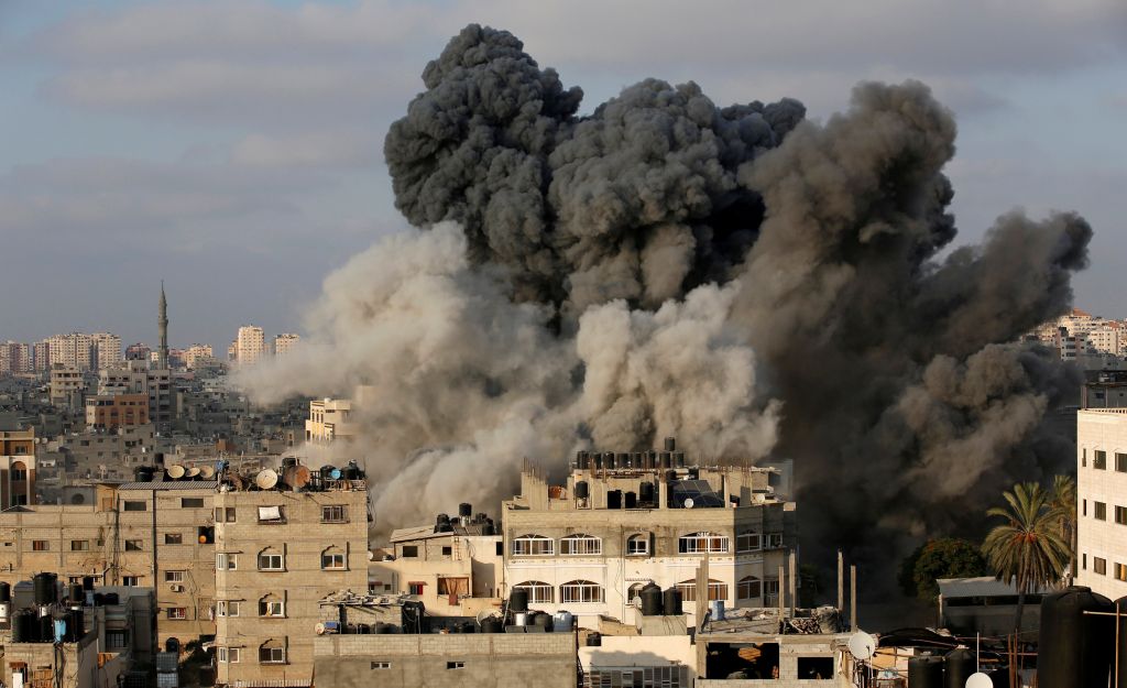 Βομβάρδισαν κτήριο στη Γάζα