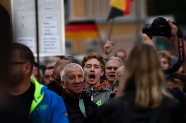 Καζάνι που βράζει η Γερμανία – Νέα συγκέντρωση ακροδεξιών