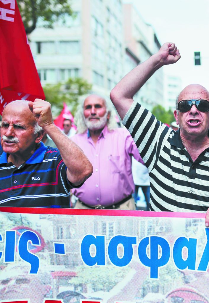 Εμπαίζουν 222.000 (υποψήφιους) συνταξιούχους