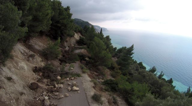 Καρδίτσα: Καταγραφή των ζημιών από τον σεισμό – μετασεισμός 4,1 Ρίχτερ