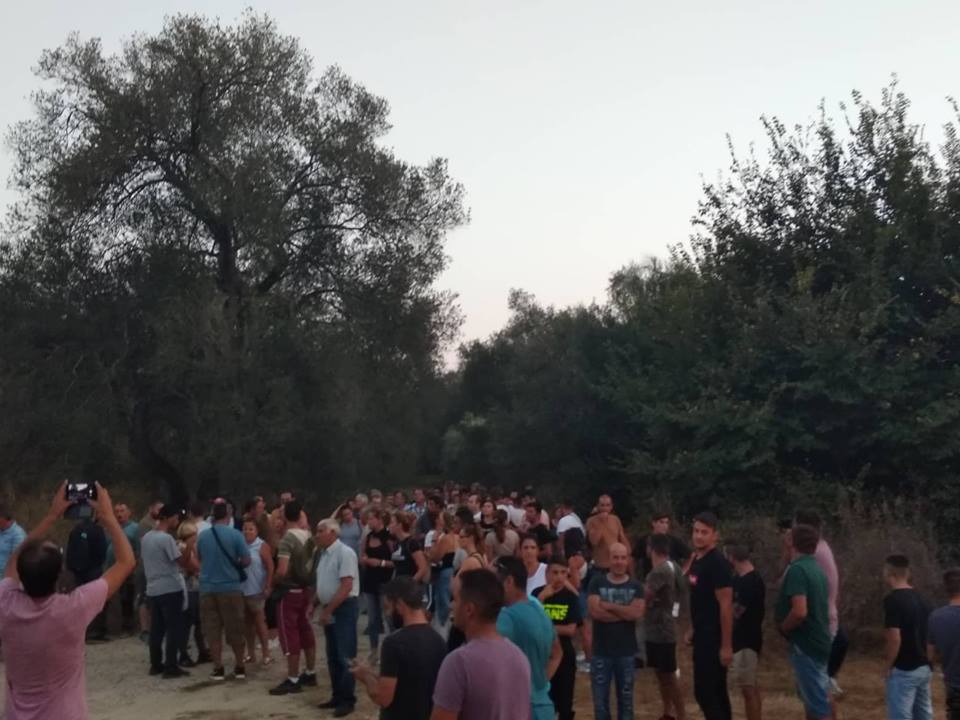 Λευκίμμη: «Πόλεμος» κατοίκων –  αστυνομικών στο ΧΥΤΑ