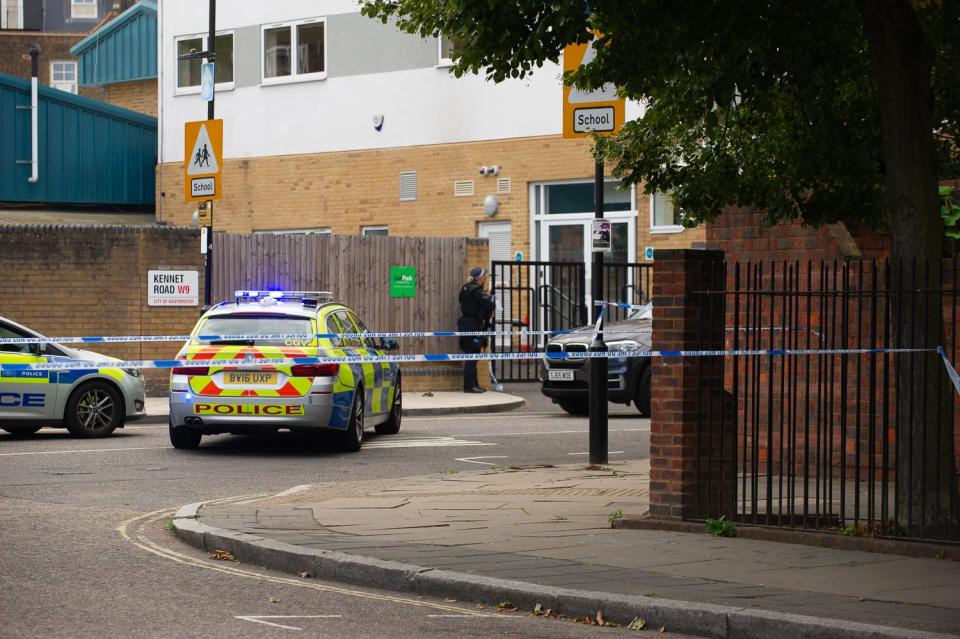 Λονδίνο: Ενοπλος άνοιξε πυρ σε σχολείο