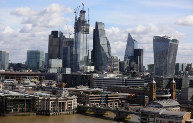 Προσοχή στους ρώσους τουρίστες του Λονδίνου: Αναζητείται οπωσδήποτε ένοχος για τον Σκριπάλ