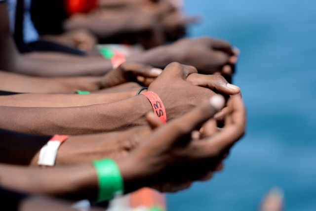 Βασανιστήρια, ξυλοδαρμοί και βιασμοί Αφρικανών στη Λιβύη