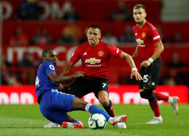 Νίκη με άγχος στην πρεμιέρα για τη Μάντσεστερ Γιουνάιτεντ