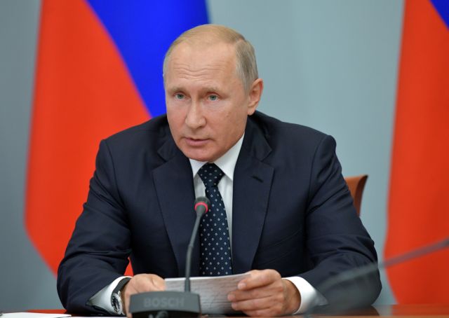Ρωσία: «Πυροσβευστικό» διάγγελμα Πούτιν