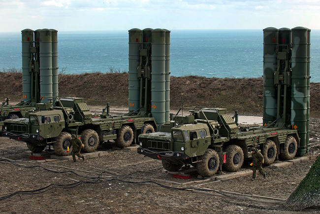 Turkey disregards US, Nato objections to its purchase of Russian S-400s