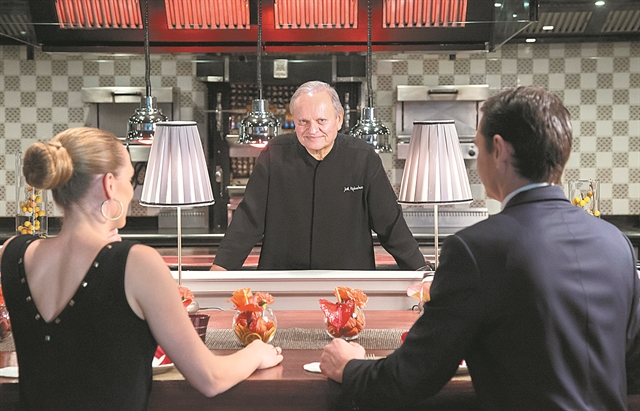 Οταν συνάντησα τον Ζοέλ Ρομπουσόν