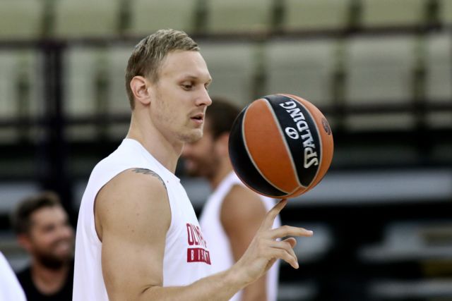 Ολυμπιακός : Δεν προπονήθηκε ο Τίμα