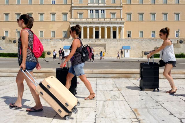 Μύθος ότι η Ελλάδα αποτελεί κυρίως φθηνό προορισμό