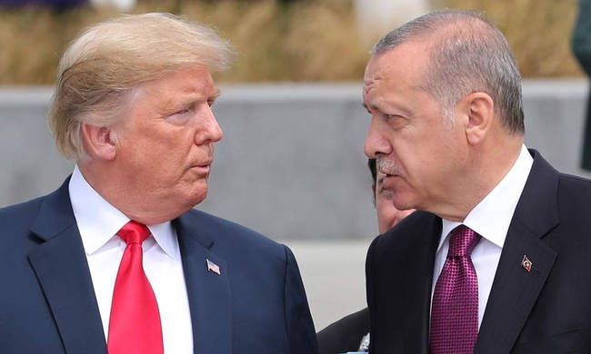 Χαστούκι Τραμπ στον Ερντογάν: Ερχονται κι άλλες κυρώσεις για τον πάστορα