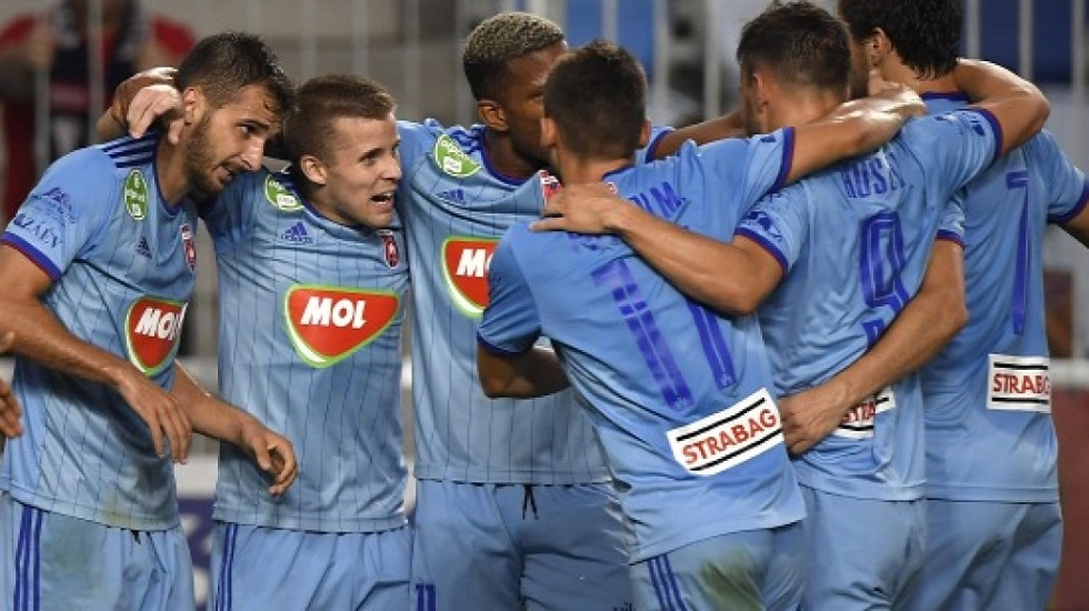 Η Βίντι διέλυσε την Χόνβεντ μέσα στην έδρα της