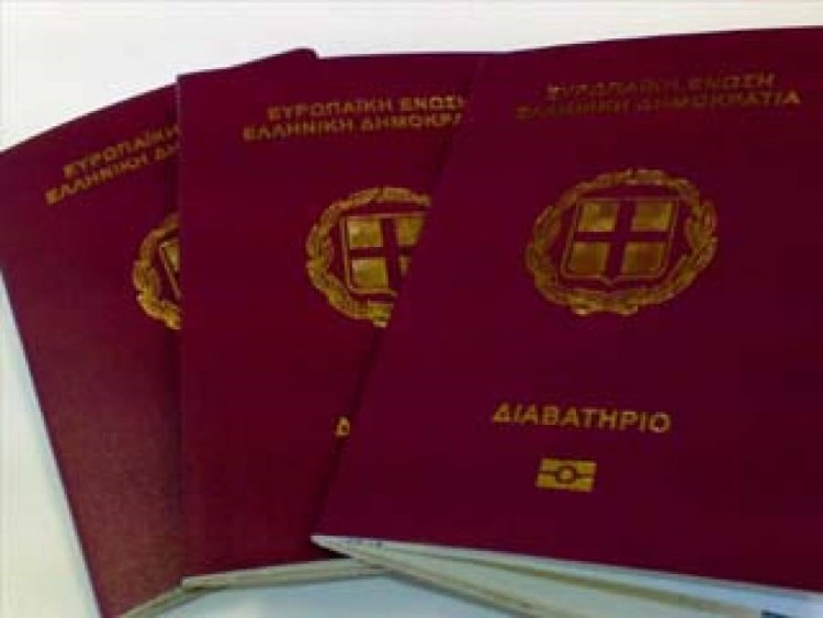 Δεκάδες συλλήψεις αλλοδαπών με πλαστά διαβατήρια