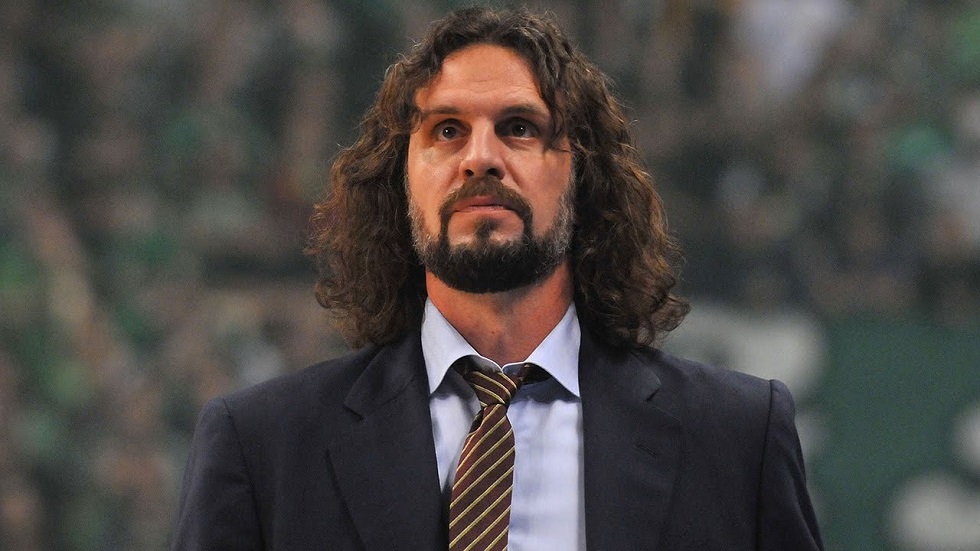 Αλβέρτης:«Σε τέσσερις μέρες θα σηκώσουμε το σημαντικότερο μας λάβαρο»