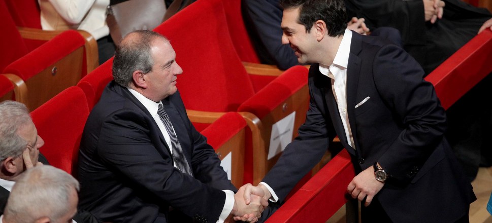 Σιωπά ο Κώστας Καραμανλής στην… καραμανλική στήριξη στον Αλ. Τσίπρα
