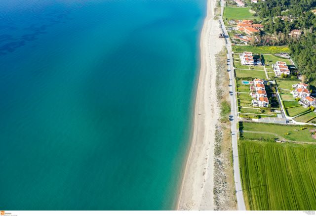 «Σαν τη Χαλκιδική δεν έχει» κατά το ρωσικό Cosmopolitan